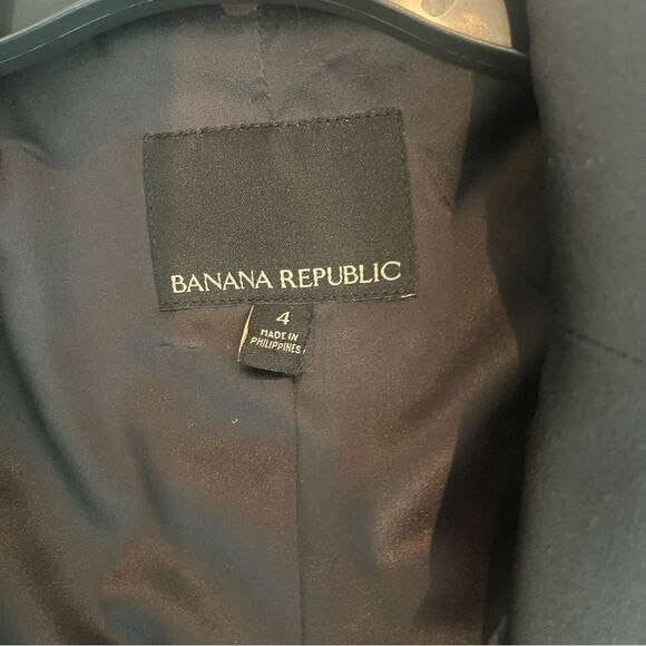 Banana Republic Women’s Black Wool Blend One-Button Blazer – Size 4 - Picture 12 of 14